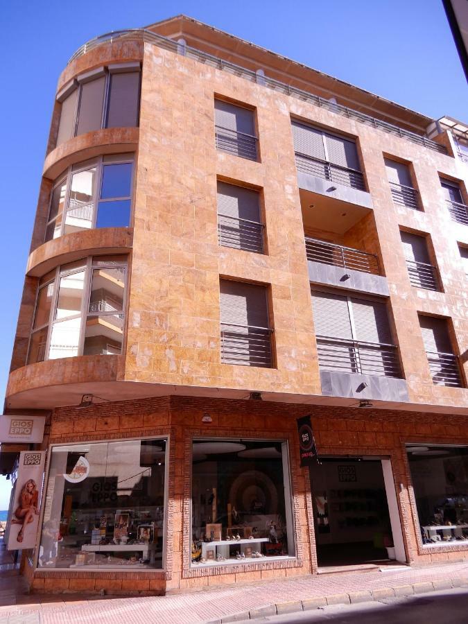 Edificio 1º Linea De Playa, En Paseo Maritimo De Torrevieja, Alicante, Costa Blanca Екстериор снимка